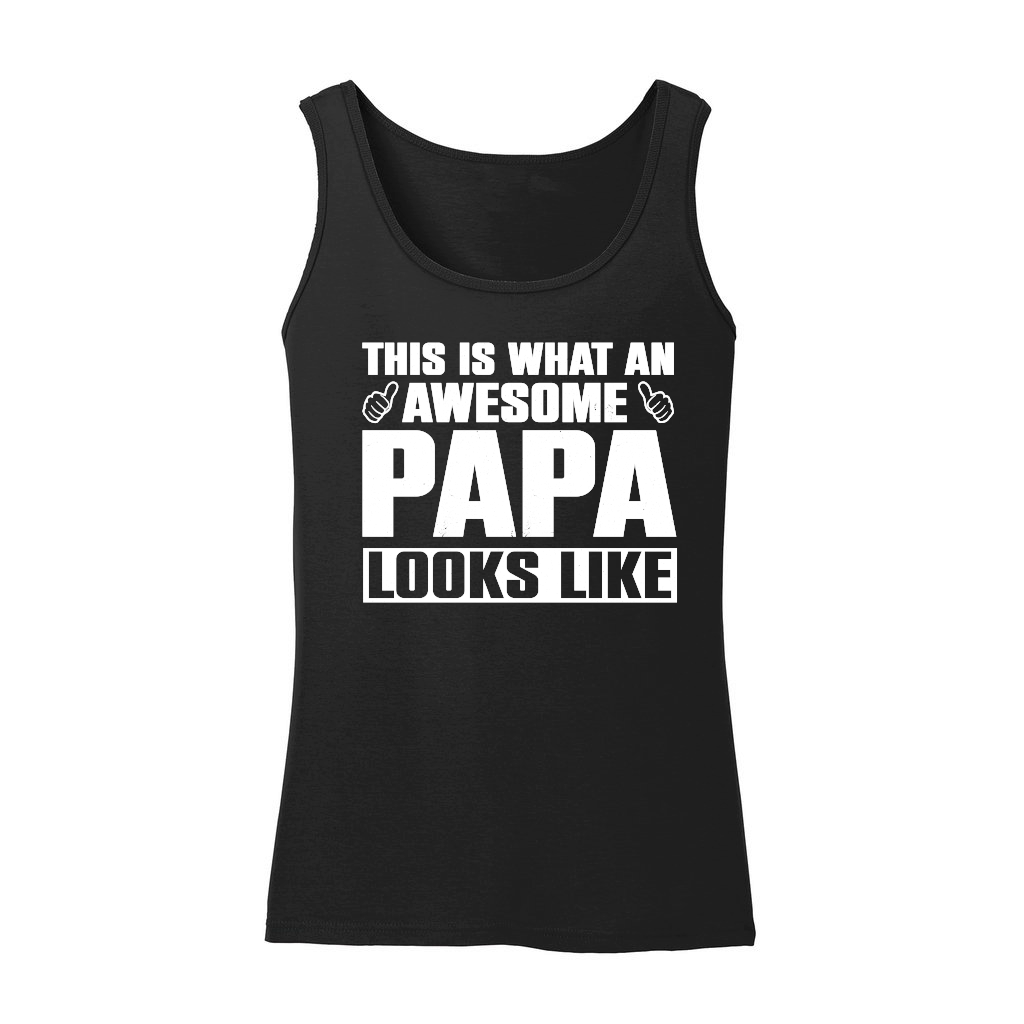 This is what an awesome Papa looks like